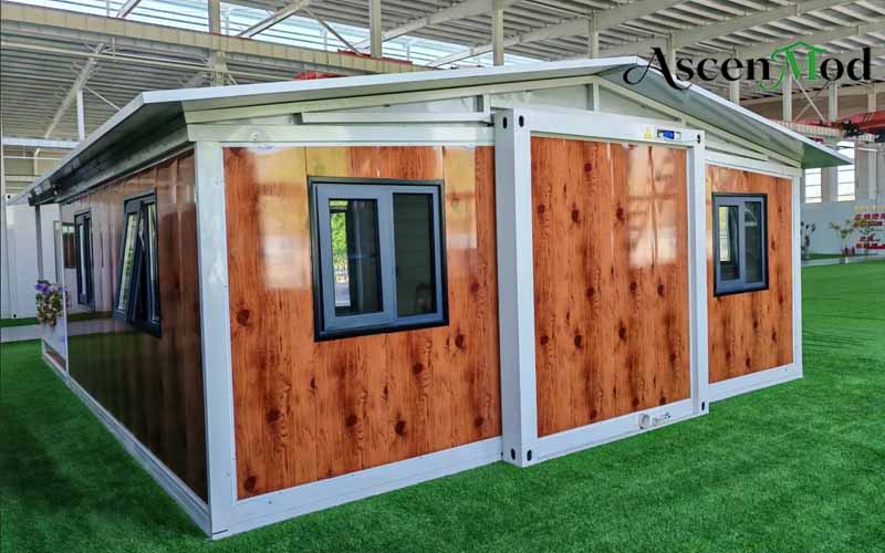 What Is a Foldable House? 